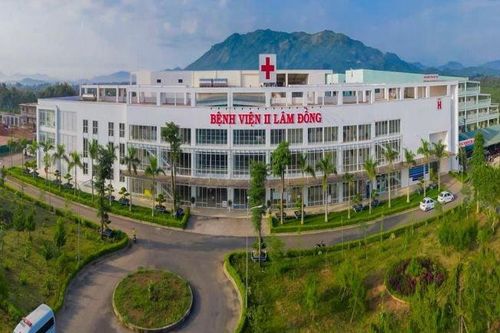 Bắt Giám đốc Bệnh viện đa khoa II Lâm Đồng