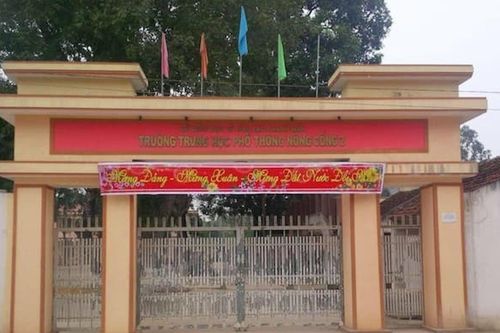Nam sinh ở Thanh Hóa bị đâm trọng thương