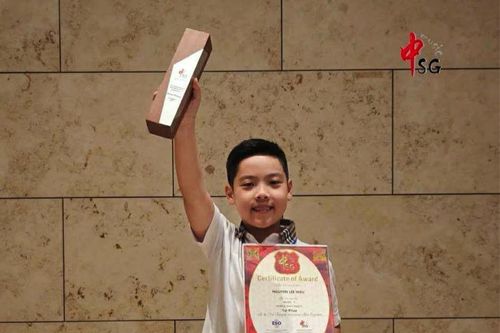 Cậu bé 9 tuổi gốc Việt giành giải Nhất một cuộc thi âm nhạc quốc tế