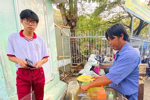 Mưu sinh trên từng cây số