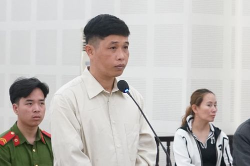 Lừa làm giấy tờ chuyển đổi mục đích sử dụng đất để chiếm đoạt tài sản