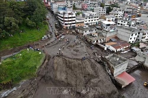 Ecuador ban bố tình trạng khẩn cấp do mưa lũ