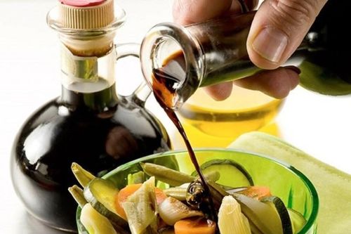 Nóng nhất trong ngày: Loại giấm được ví như 'vàng lỏng' 18 triệu đồng/chai; Máy sấy quần áo giảm giá 'sốc'
