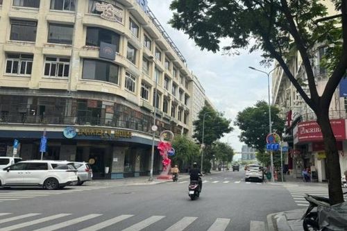 Thị trường cho thuê mặt bằng: 'Lắm chỗ trống, ít người màng'