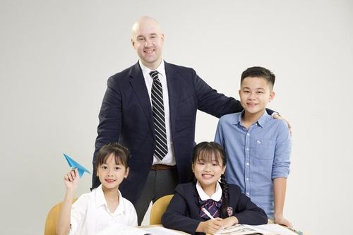 Nhiều ưu đãi hấp dẫn khi đăng ký học tiếng Anh