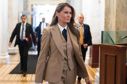 Bà Melania Trump lần đầu phát biểu sau khi trở lại Nhà Trắng