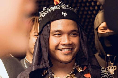 Blacka bị loại khỏi show nhạc sau ồn ào