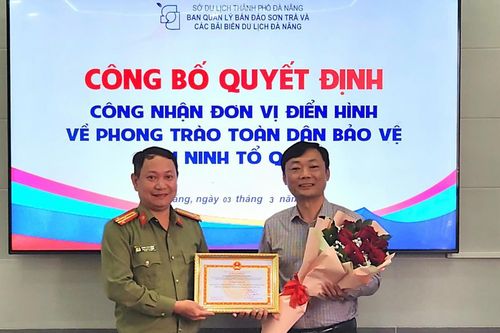 Ban quản lý Bán đảo Sơn Trà và các bãi biển du lịch Đà Nẵng đón nhận danh hiệu đơn vị điển hình về phong trào Toàn dân bảo vệ an ninh Tổ quốc