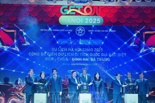 Khai mạc chương trình 'Du lịch Hà Nội chào 2025 - Get on Hanoi 2025'