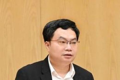 Bổ nhiệm ông Trần Việt Hòa giữ chức Cục trưởng Cục Công nghiệp