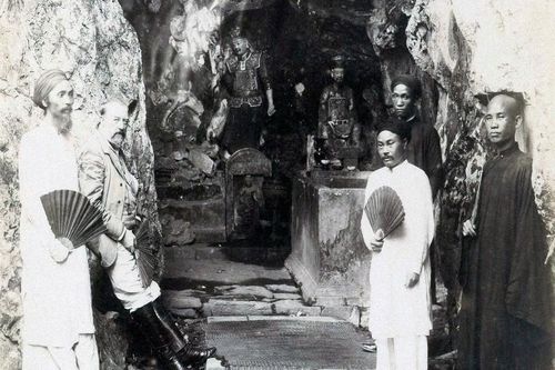 Một số nhà sư trụ trì chùa Cao - Sài Sơn qua bia truyền đăng