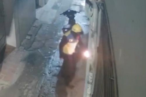 Khởi tố tài xế công nghệ phóng hỏa đốt nhà