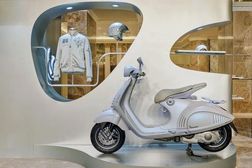 Vespa 946 phiên bản 'rắn' chỉ bán 888 chiếc trên toàn cầu