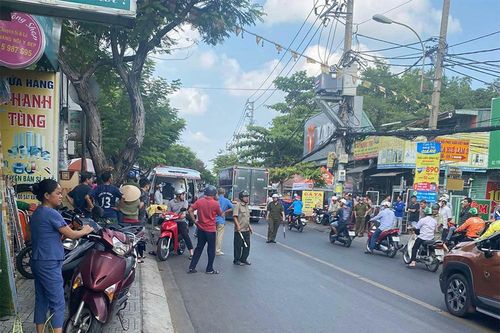 Nghi án anh trai đâm chết em ruột rồi tự sát ở TPHCM
