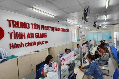 Đẩy mạnh cải cách hành chính tạo động lực phát triển