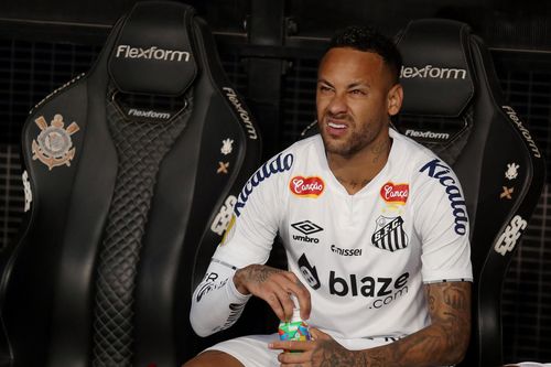 Neymar nếm trái đắng đầu tiên ở Santos