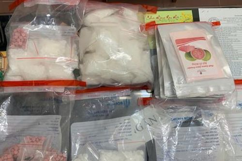 Khởi tố thanh niên mua bán, tàng trữ gần 2kg ma túy, 700 viên thuốc lắc