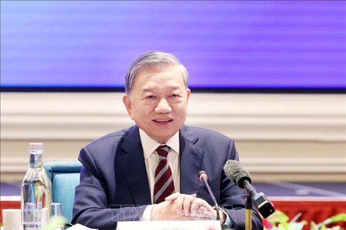Tổng Bí thư Tô Lâm dự Tọa đàm doanh nghiệp Việt Nam - Singapore: 'Việt Nam - Điểm đến của kỷ nguyên khoa học công nghệ và hợp tác tài chính'