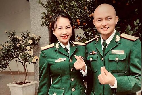 Nam nghệ sĩ chèo quê Bắc Ninh mang quân hàm Trung tá có đời tư kín tiếng