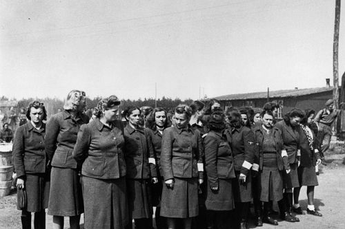 Irma Grese - 'quái vật xinh đẹp' độc ác nhất thế giới - Kỳ 4