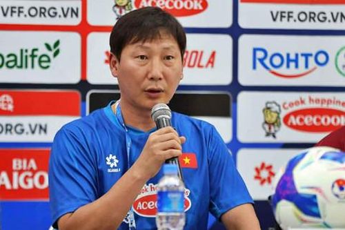 Hai HLV chia sẻ trước trận giao hữu ĐT Việt Nam và ĐT Campuchia