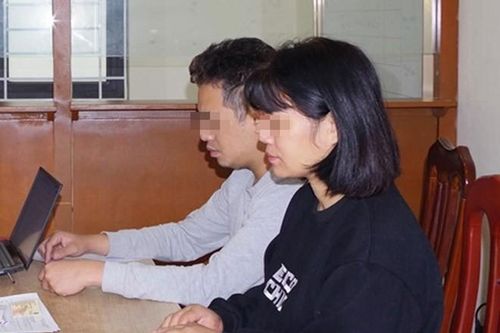 Vợ mua giấy phép lái xe giả cho chồng sử dụng