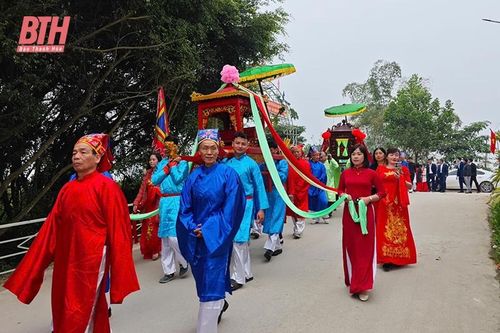 Trong dòng chảy lễ hội đầu năm (Bài 1): Miền 'cộng cảm' xứ Thanh