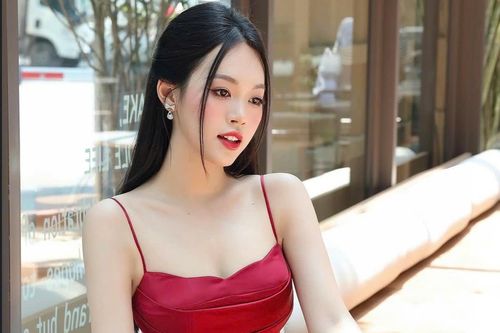Trịnh Thùy Linh trước tin sắp cưới