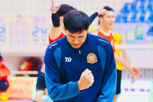 Giải bóng chuyền quốc gia 2025: Đội Công an TPHCM tạm vươn lên dẫn đầu nội dung nam