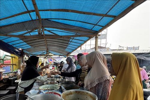 Chợ Kebon Roek - Sắc màu nhộn nhịp của đảo Lombok trong tháng Ramadan