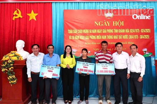 Khu dân cư Cẩm Sơn, xã Diên Thọ: Tổ chức Ngày hội toàn dân chào mừng 50 năm Ngày Giải phóng tỉnh Khánh Hòa