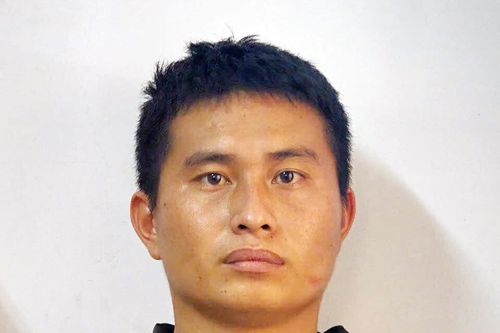 Khởi tố tài xế làm 3 cuộn vải rơi khỏi xe, đè chết nam bảo vệ