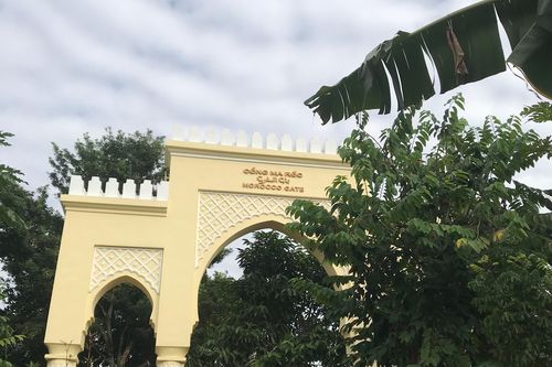 Đợi cổng Maroc làm cầu nối du lịch