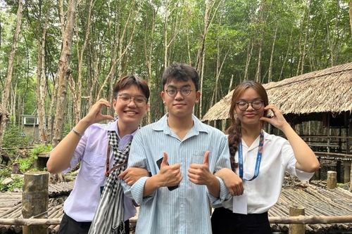 Bạn trẻ háo hức lên kế hoạch cho kỳ nghỉ Lễ Giỗ tổ Hùng Vương
