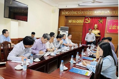 Petrolimex/Petrolimex Aviation và Vietnam Airlines/Skypec làm việc với Sở Tài chính tỉnh Đồng Nai về hệ thống kho cảng, tuyến ống cung cấp nhiên liệu bay cho sân bay Long Thành