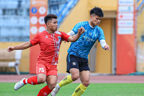 Chờ đợi Văn Tùng trở lại