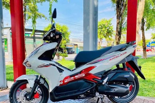 Giá xe ga Honda Air Blade 125 tháng 4/2025, chênh 4 triệu đồng