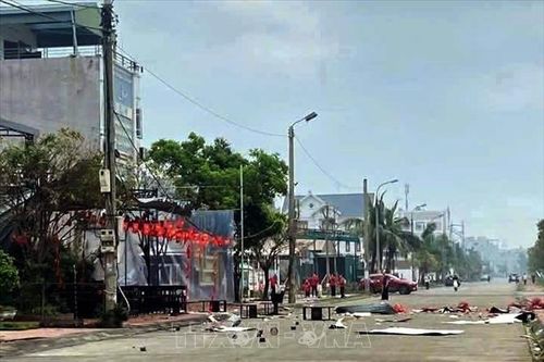 Quảng Ninh: Khống chế vụ cháy do nổ ống dẫn khí gas