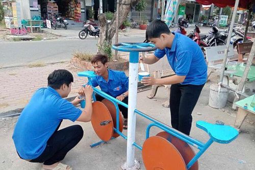 Thanh niên Châu Phú hướng đến cộng đồng