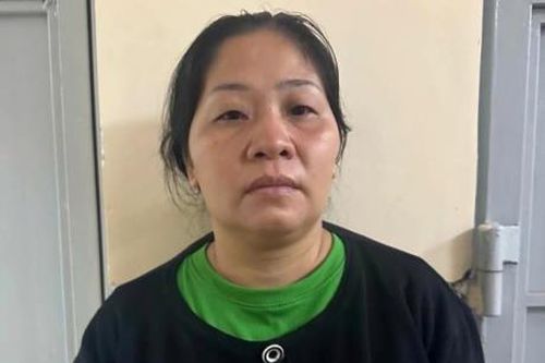 Bắt đối tượng trốn truy nã vì môi giới mại dâm sau 8 năm lẩn trốn