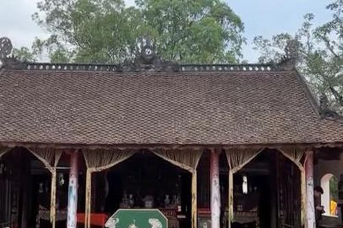 Thăm ngôi đền cổ ở làng mộc Thái Yên