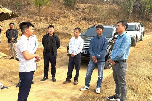 Đẩy nhanh tiến độ thực hiện Chương trình 'Bừng sáng Điện Biên'
