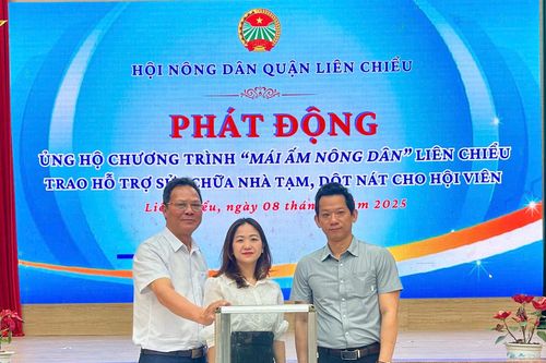 Mang mái ấm đến với nông dân nghèo