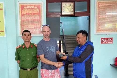 Trả lại tài sản cho người nước ngoài
