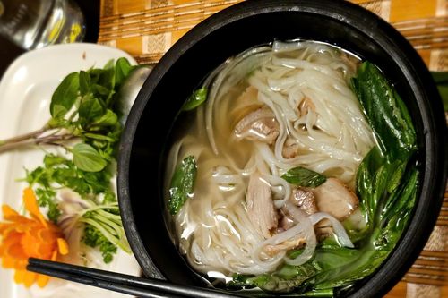Tạp chí National Geographic kể chuyện về phở và hành trình của hương vị và ký ức