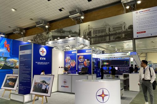 Loạt sản phẩm về điện và năng lượng xanh tại VCAE Expo 2025