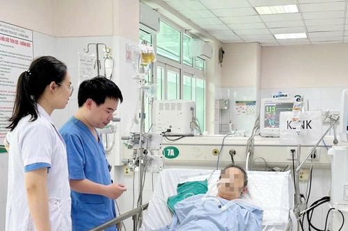 Nhập viện nguy kịch sau khi uống 38 viên thuốc huyết áp