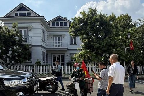CCB Trần Văn Thanh là đại biểu danh dự của đại lễ 50 năm lịch sử