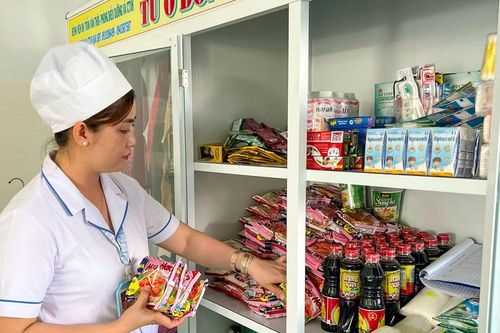 Lan tỏa yêu thương với 'Tủ 0 đồng'