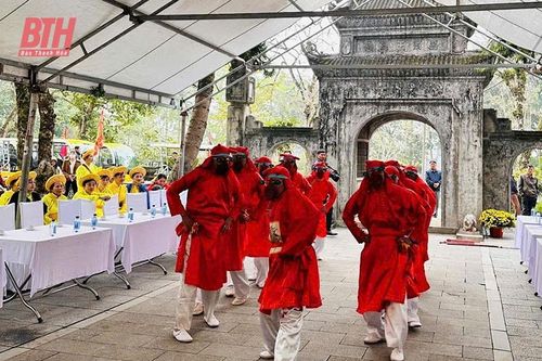 Sức sống của dân ca, dân vũ trong xã hội hiện đại